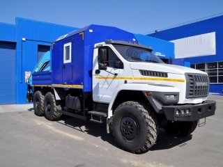 Грузопассажирский автобус Урал-NEXT 4320-6952-72Е5Г38 с КМУ Инман ИМ-150