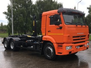 Крюковый погрузчик КАМАЗ 65115-3094-50 с гидроупорами с КМУ Palfinger PH T15