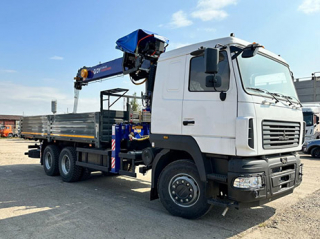 DongYang SS1956 на шасси МАЗ 631228