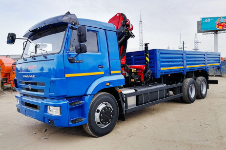 Бортовой автомобиль с КМУ 6590-33521-48 (фото)