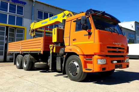 Бортовой автомобиль с КМУ 6590-151323-48 (фото)