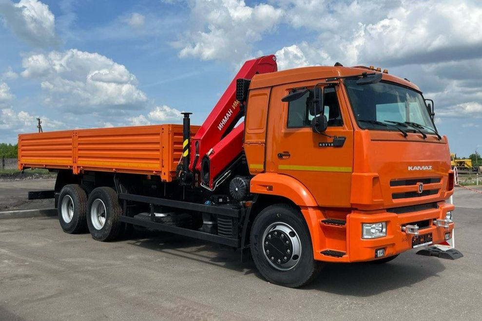 Фото №1: Бортовой автомобиль с крано-манипуляторной установкой 6590-111823-48 на шасси КАМАЗ 65115-3094-48