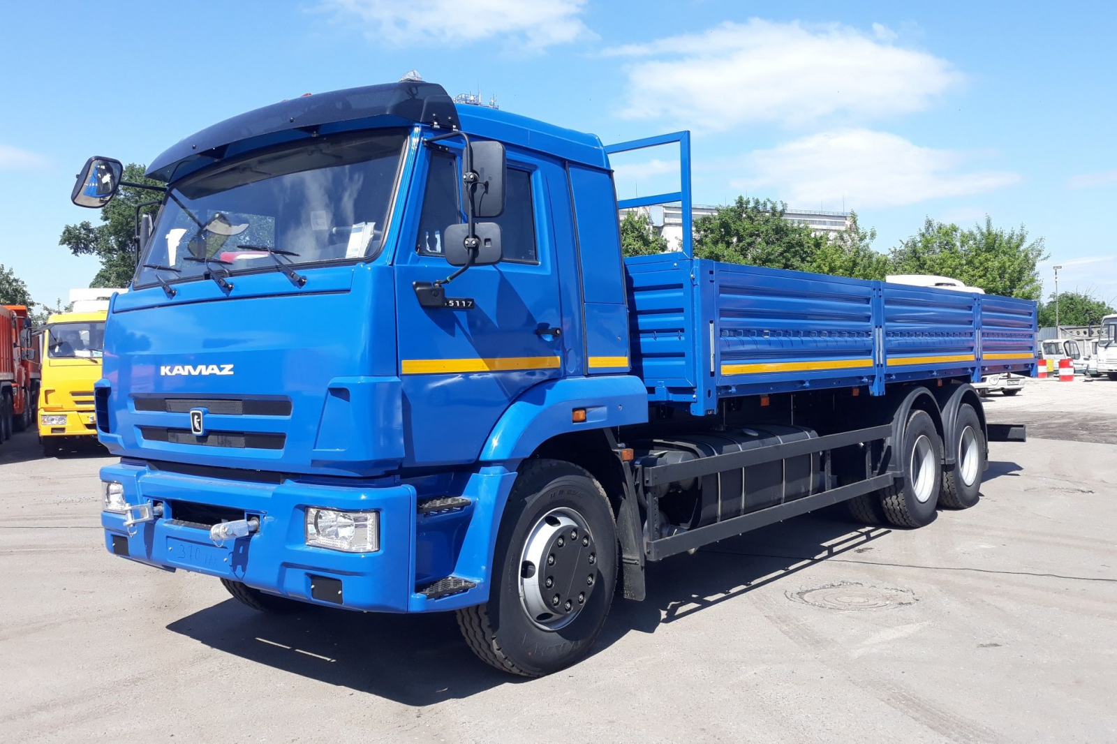 Фото №1: Бортовой автомобиль КАМАЗ 65117-6010-48