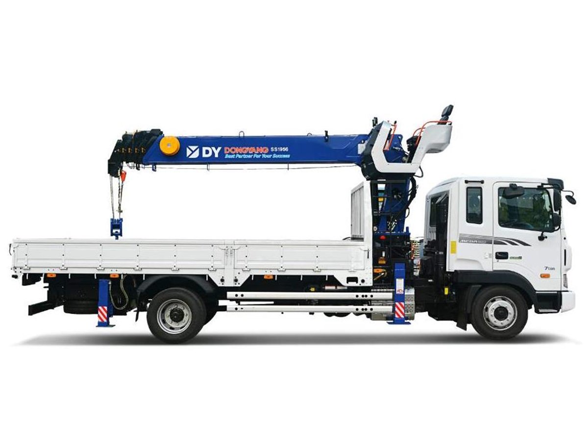 Фото №3: Установка КМУ DongYang SS1416