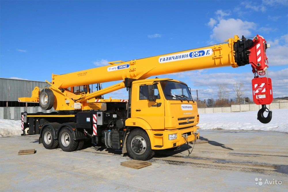 Фото №2: Автокран "Галичанин" КС-55713-1В-4 на шасси КАМАЗ 65115-3968-48