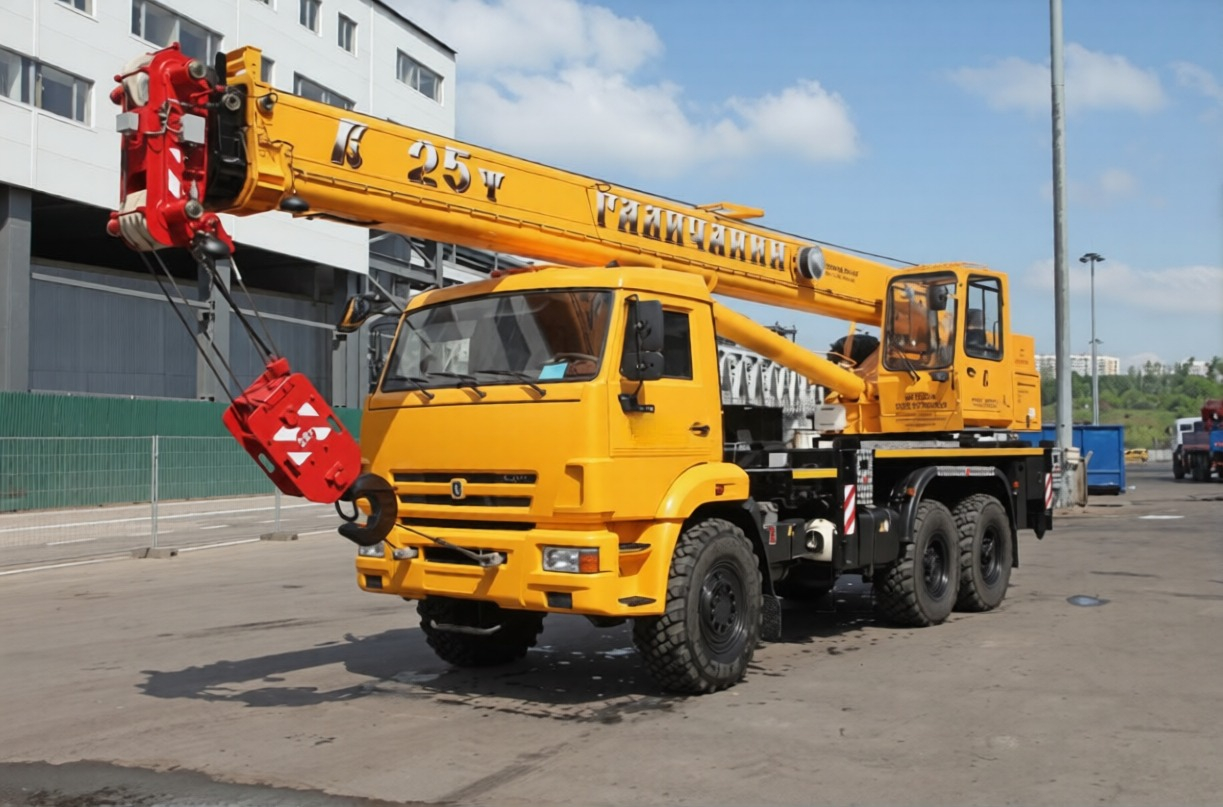 Фото №3: Автокран "Галичанин" КС-55713-5Л-1 на шасси КАМАЗ 43118-3011-48