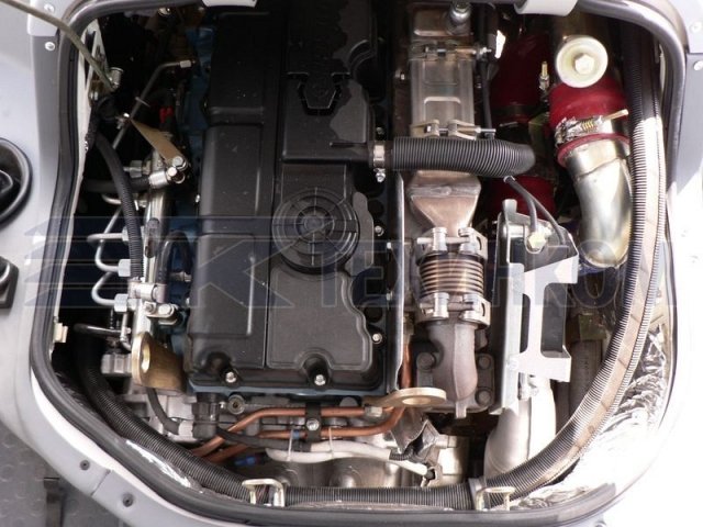Паз некст двигатель. ПАЗ-3204 моторный отсек. ПАЗ 320412 двигатель. Моторный отсек ПАЗ вектор Некст. Номер двигателя ПАЗ 320412.